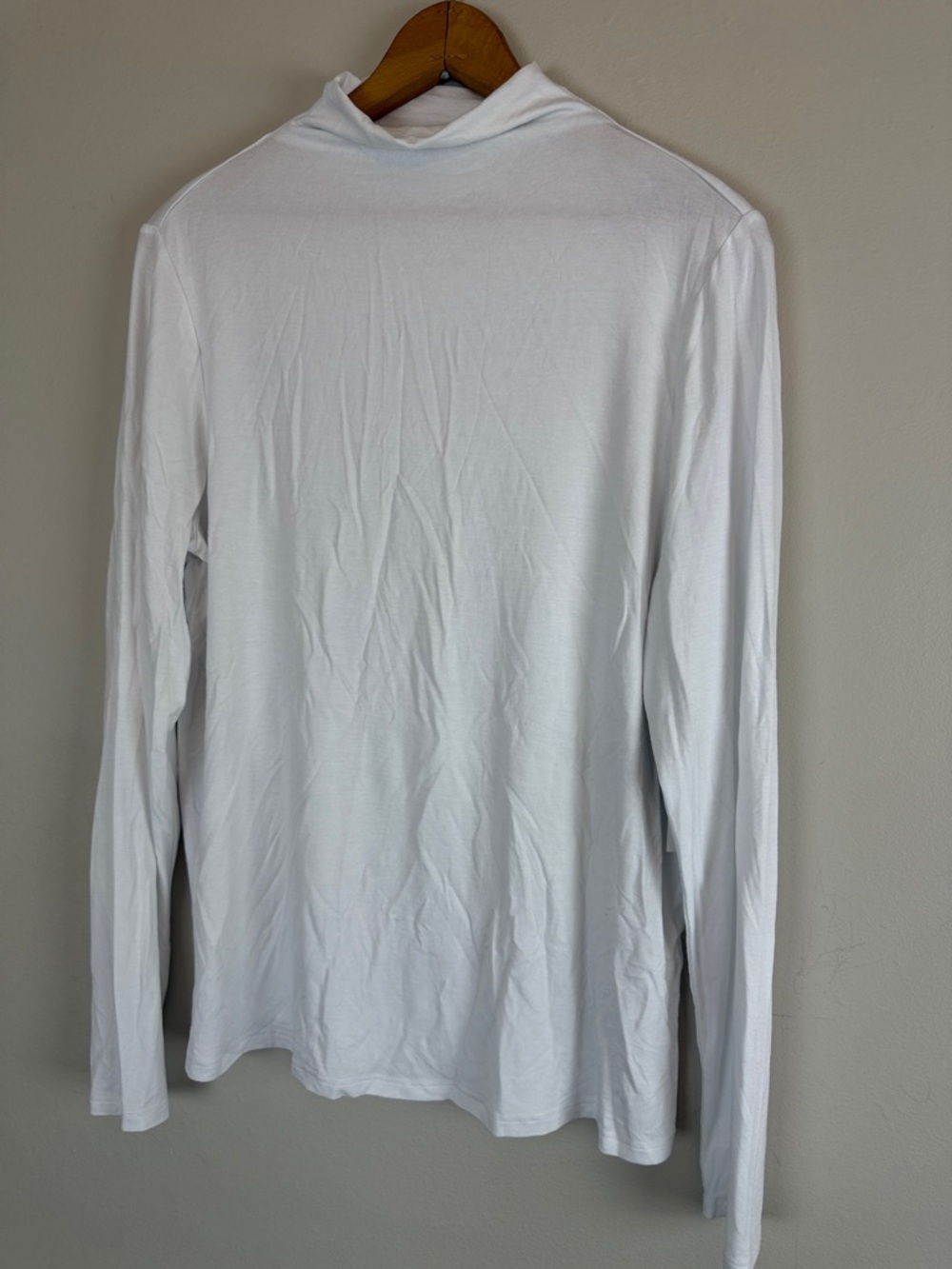 Liverpool White Long Sleeved Mock Neck Top Women’s Size Large